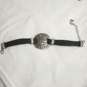 Black band bracelet with diamond loops silver stone like tile Stone in middle